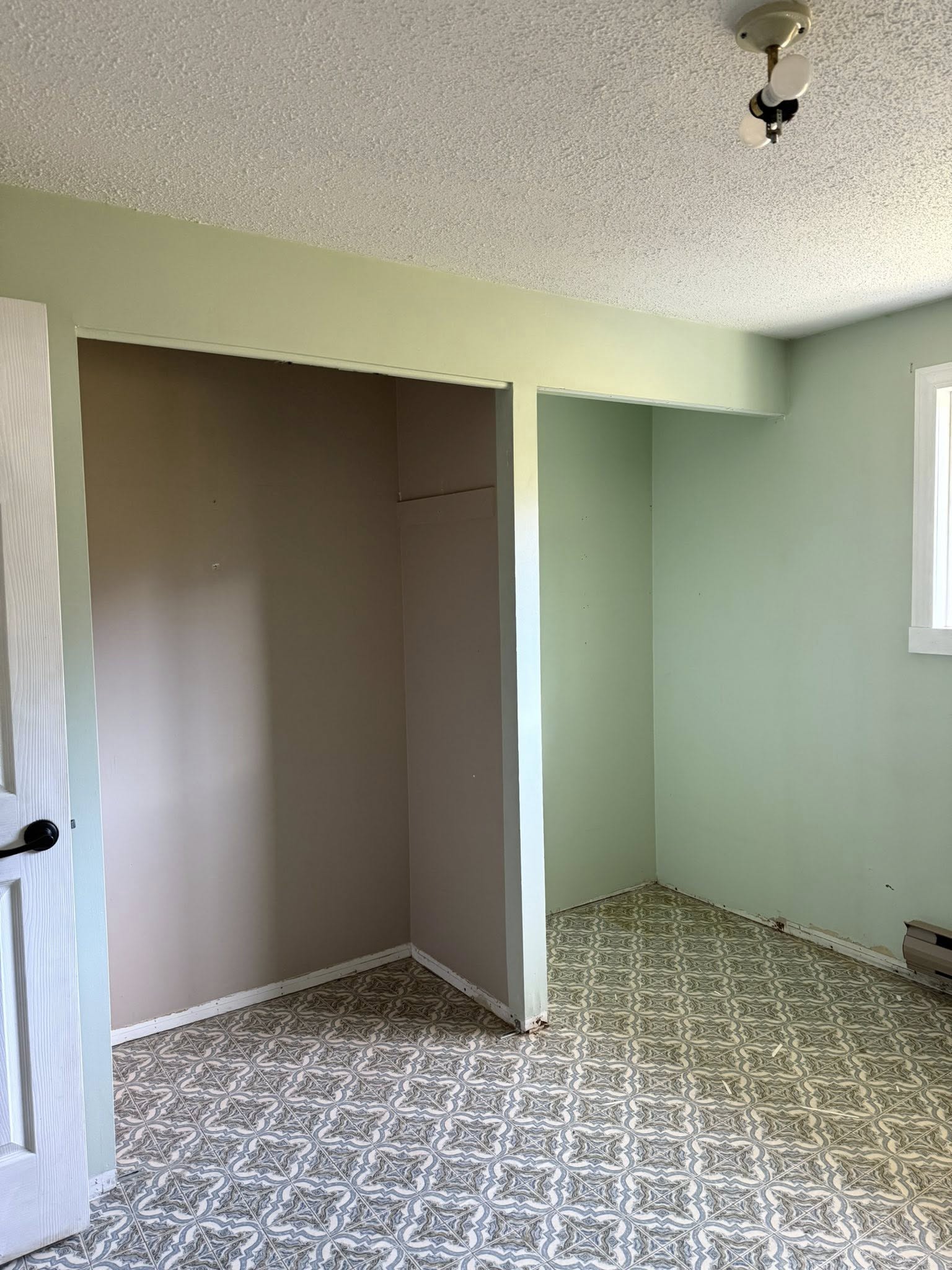 Cabinet painting Orland Park IL